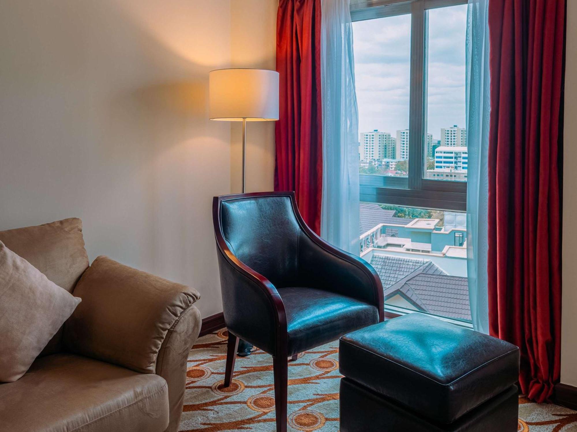 Moevenpick Hotel & Residences Nairobi Ngoại thất bức ảnh