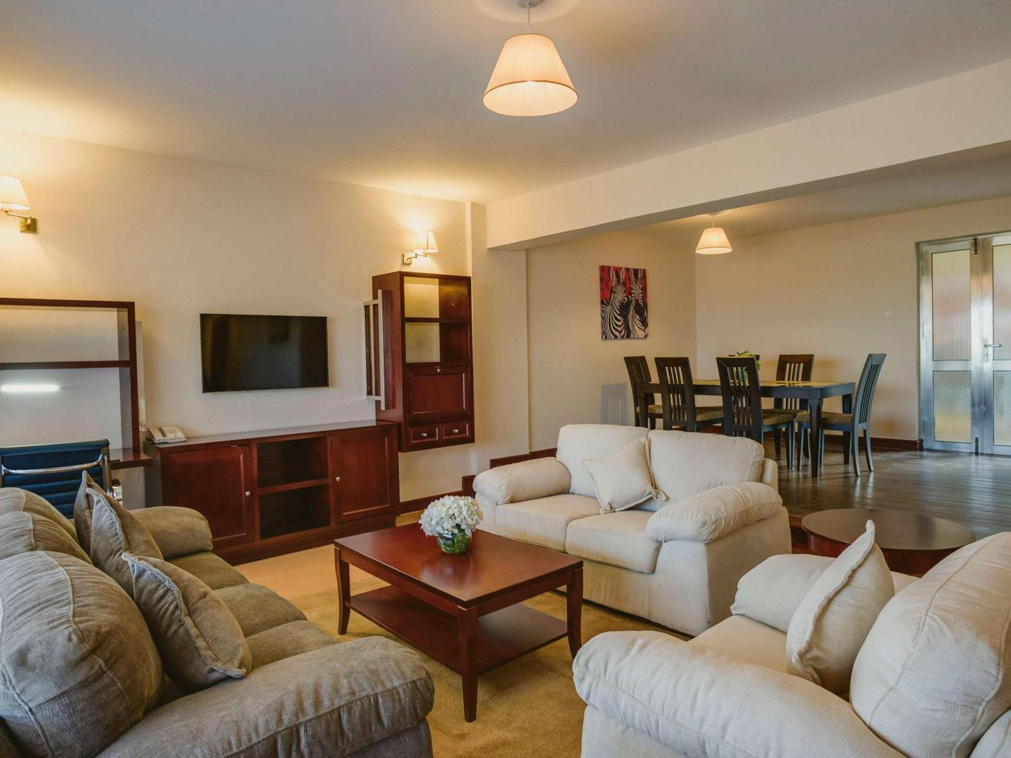 Moevenpick Hotel & Residences Nairobi Ngoại thất bức ảnh