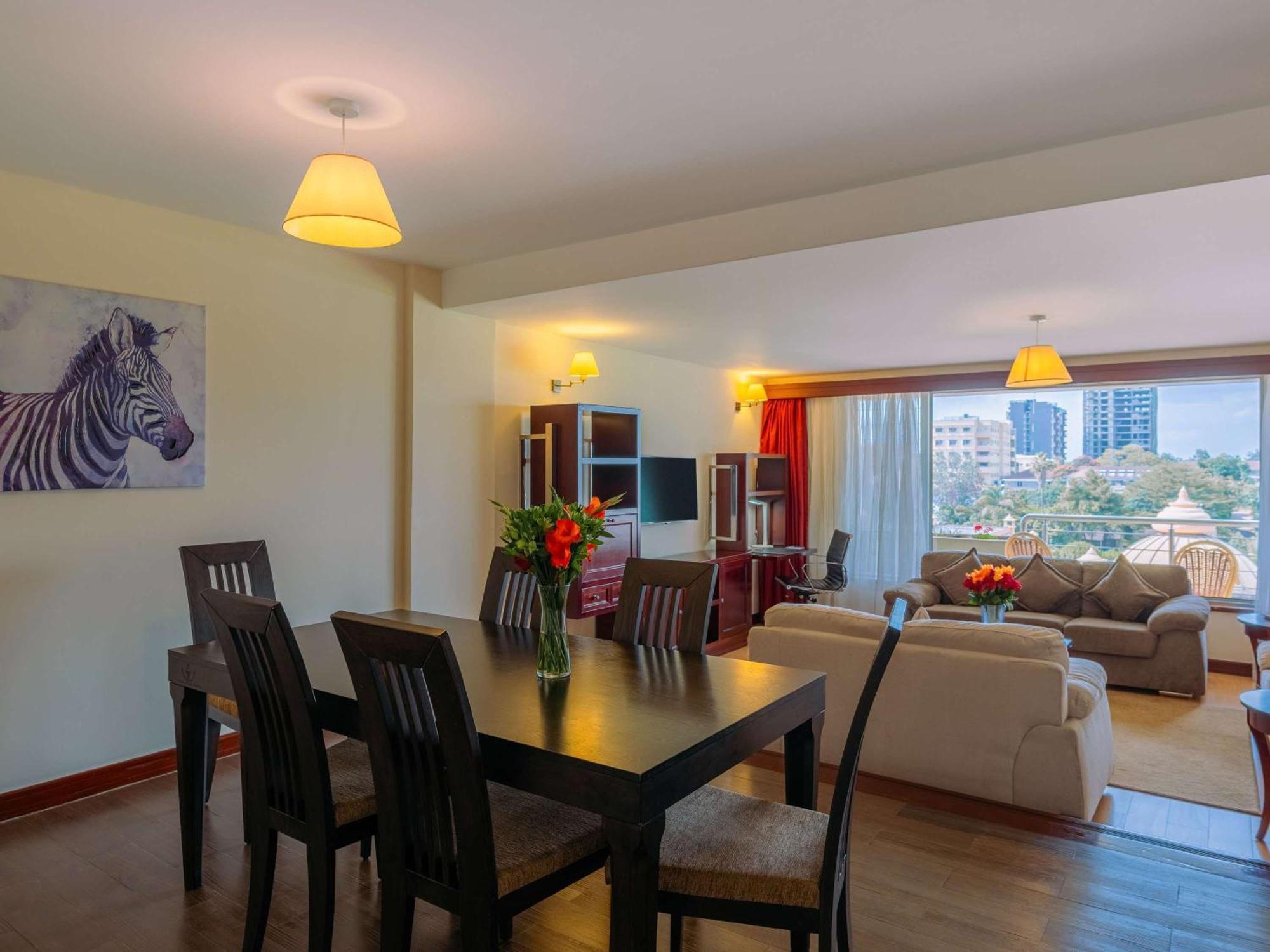 Moevenpick Hotel & Residences Nairobi Ngoại thất bức ảnh