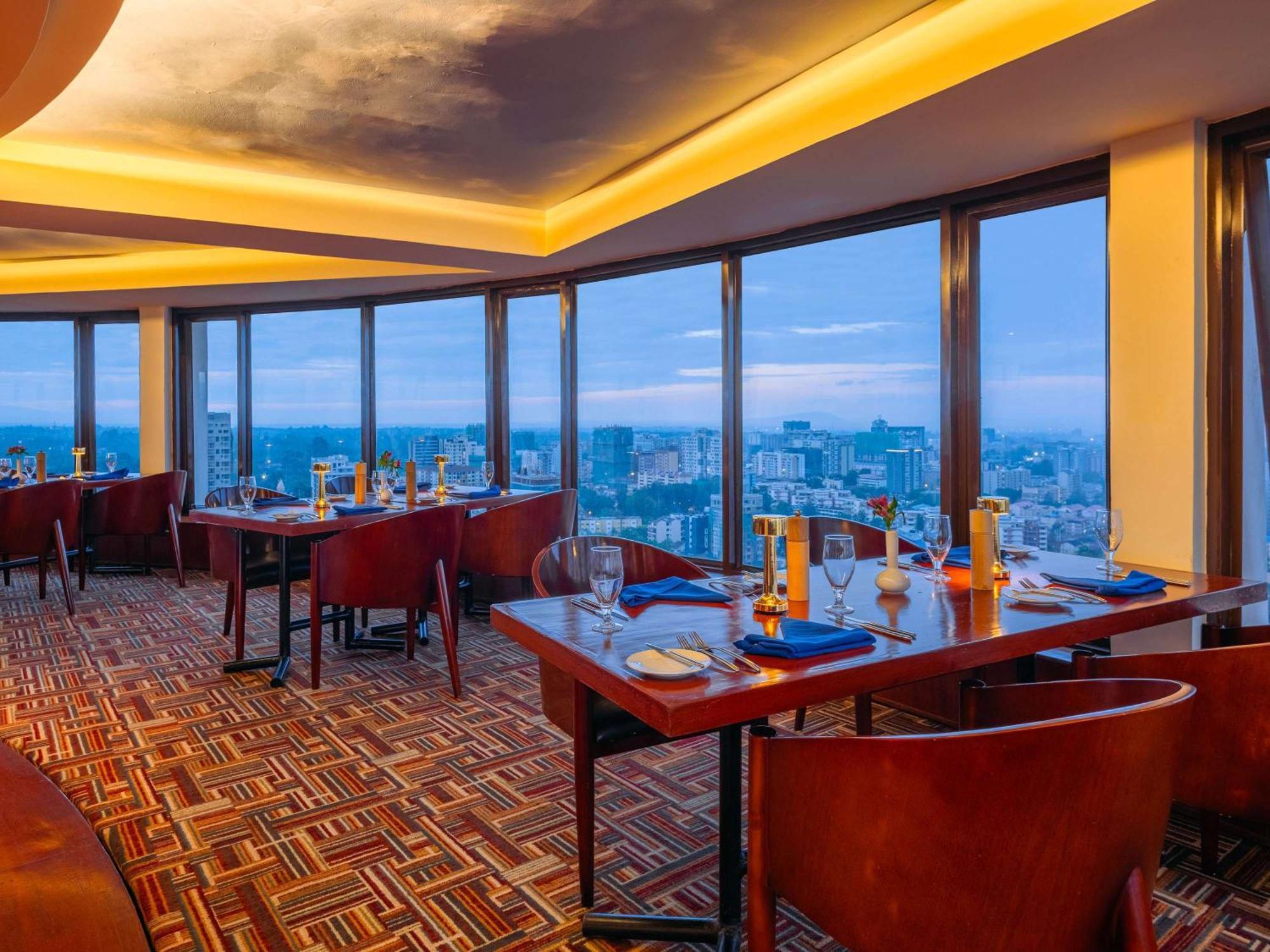 Moevenpick Hotel & Residences Nairobi Ngoại thất bức ảnh