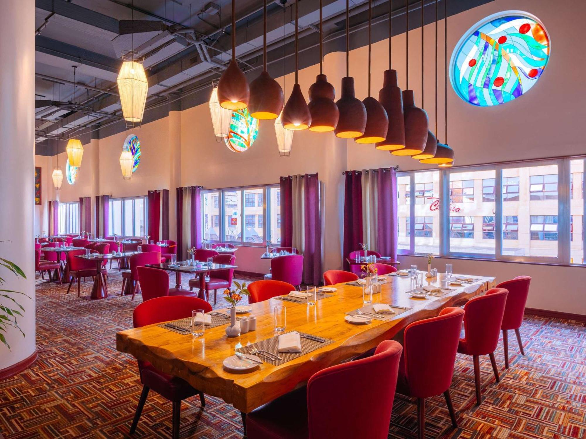 Moevenpick Hotel & Residences Nairobi Ngoại thất bức ảnh