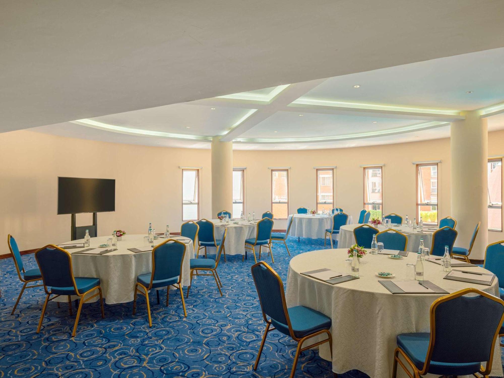 Moevenpick Hotel & Residences Nairobi Ngoại thất bức ảnh