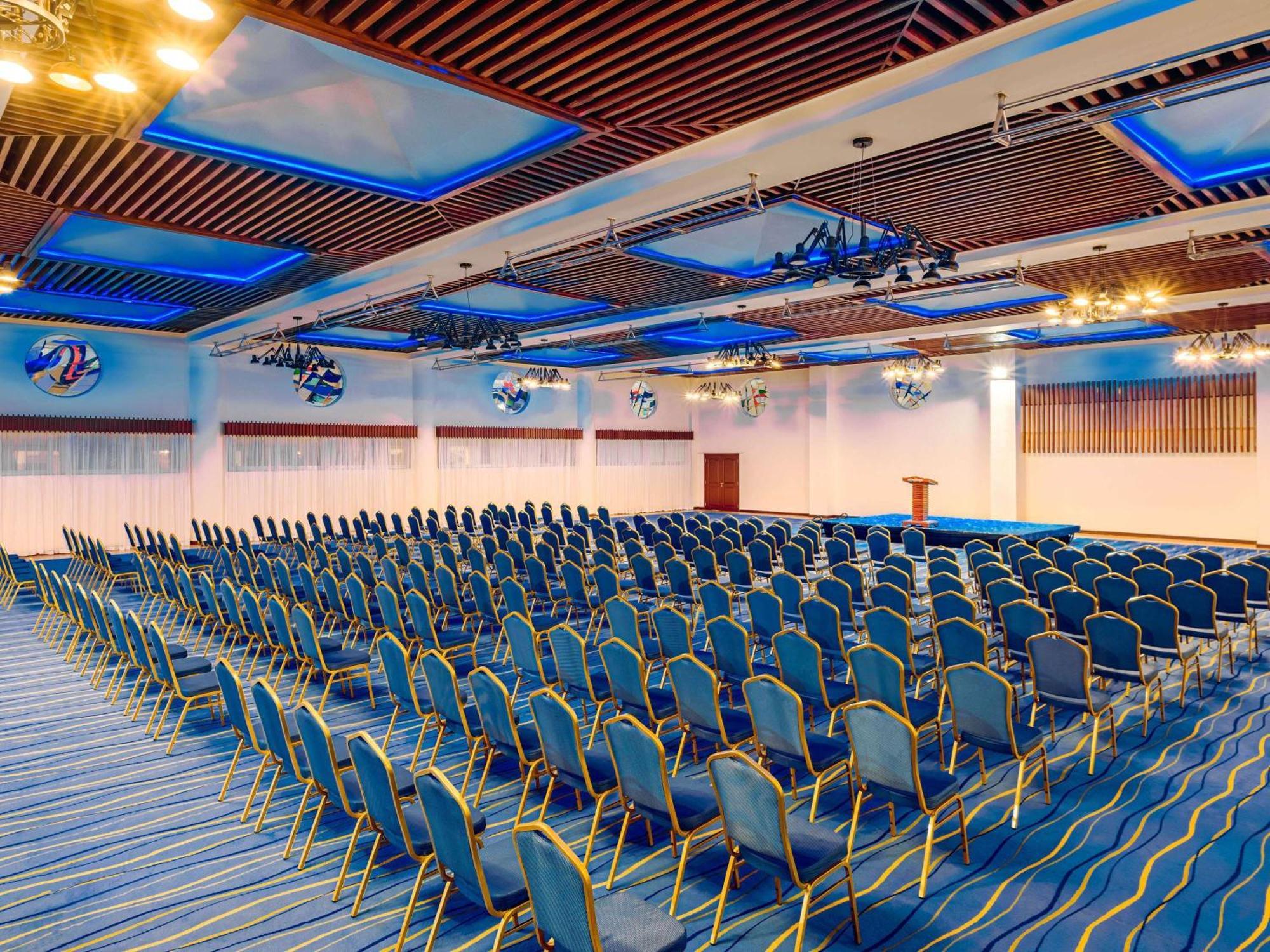 Moevenpick Hotel & Residences Nairobi Ngoại thất bức ảnh