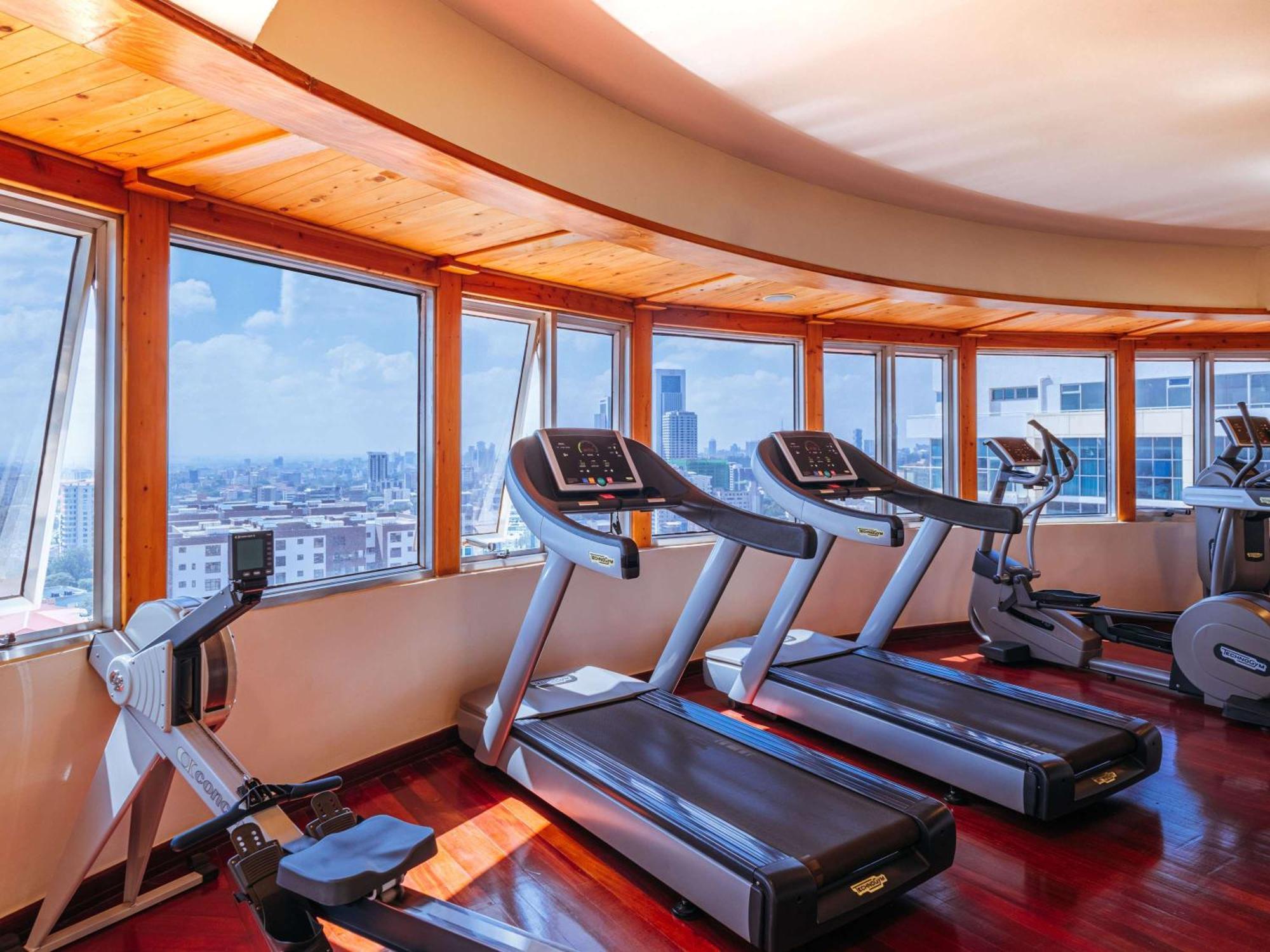 Moevenpick Hotel & Residences Nairobi Ngoại thất bức ảnh